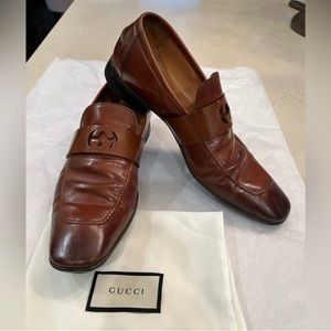 Like New! Gucci Mens Mila Wimbledon Loafers